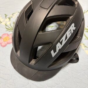 Lazer Cameleon Black Cycling PreOwned Helmet Size S - 52-56 CM LZ3632884
